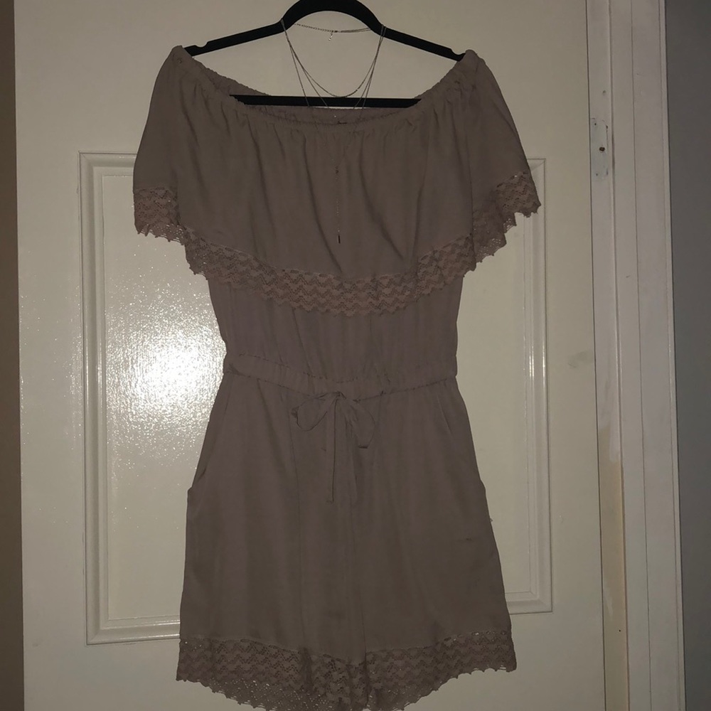 Trendy off the shoulders skort